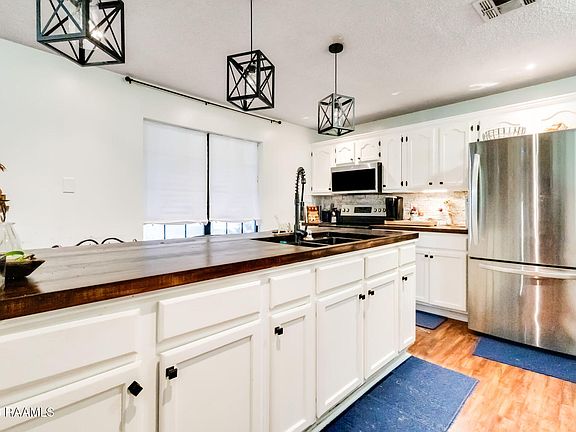 5th image of 117 Jollene Dr