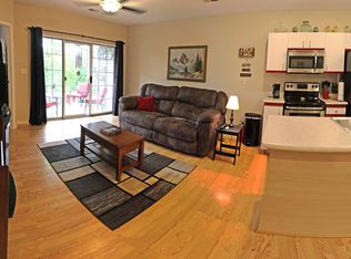 813 Holiday Rdg #2, Branson, MO 65616