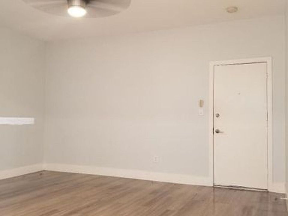 1st image of 837 S Normandie Ave #101