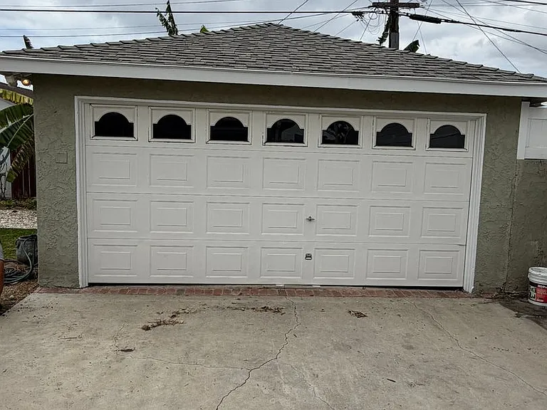 15123 Kornblum Ave — Photo 20