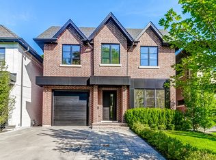 8 Shand Ave, Toronto, ON M8X 1T5