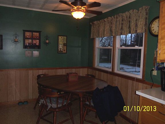 3rd image of 674 Brookside Ave