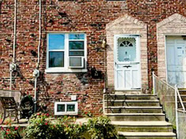373 Garden Ave, Camden, NJ 08105