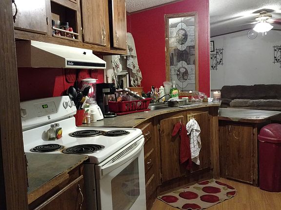 4th image of 107 E Park St