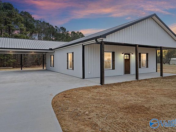 3rd image of 223 Morgan Ln