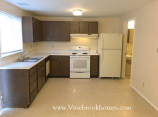 7584 Mount Hood Dr, Huber Heights, OH 45424