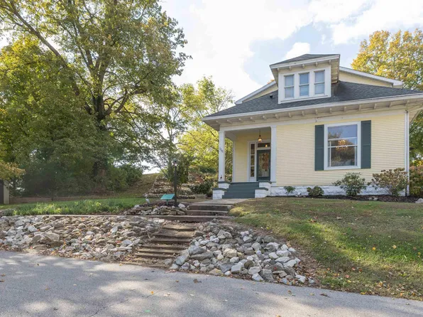 116 Sycamore St, Newburgh, IN 47630