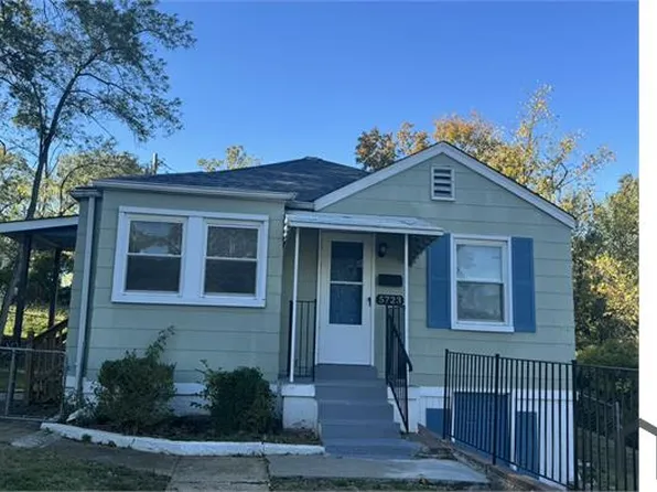 5723 Beldon Dr, Saint Louis, MO 63136