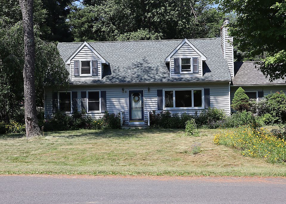 1st image of 4303 Genesee Dr