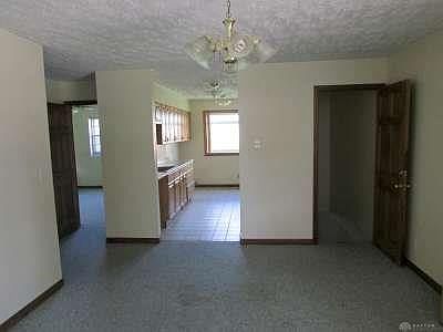 4th image of 227 Cash Ct