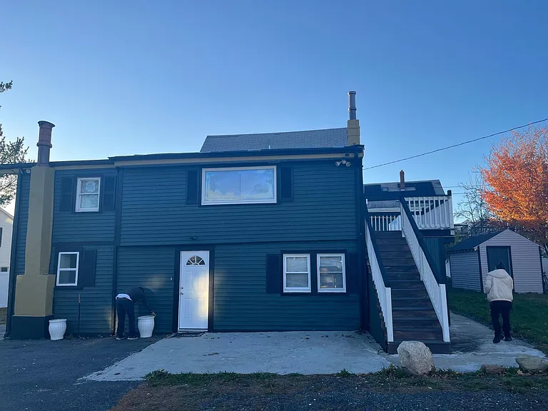 37 Cleveland St #1 — Photo 31