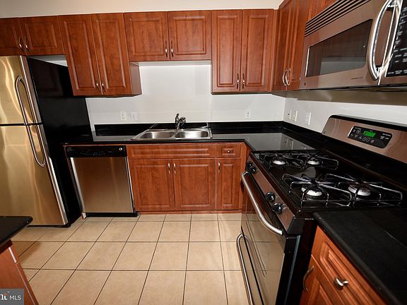 3rd image of 12905 Centre Park Cir APT 204
