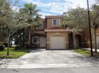 8562 SW 214th Way, Cutler Bay, FL 33189