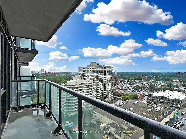 86 Dundas St E #1320 — Photo 25