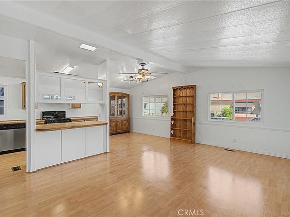 5th image of 21100 State St Space 221