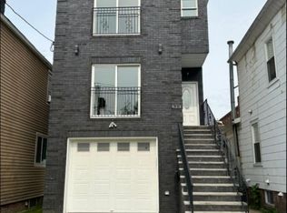 414 John St, East Newark, NJ 07029