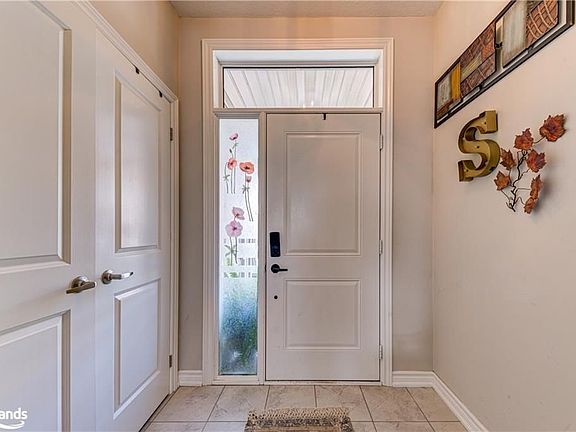 5th image of 36 Lett Ave