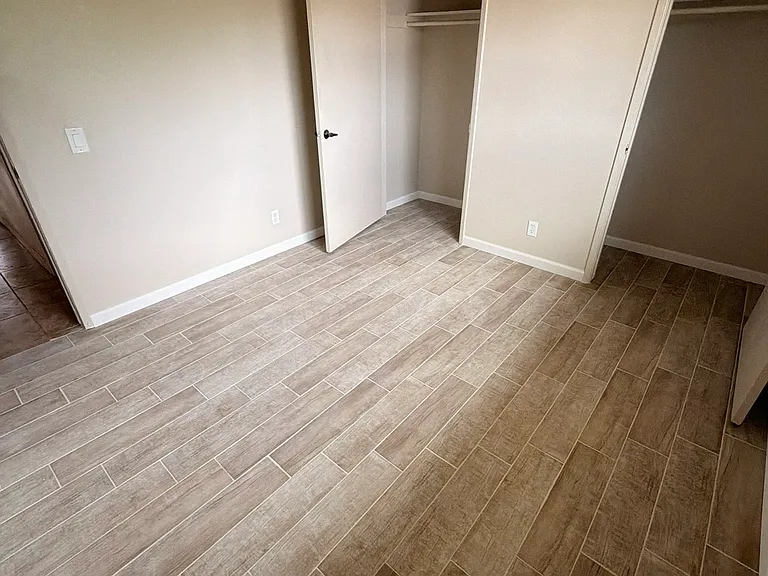 3343 E Sierra Madre Ave — Photo 6