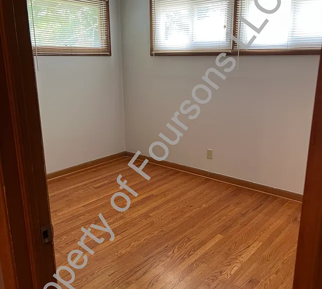 Bedroom 3 or office