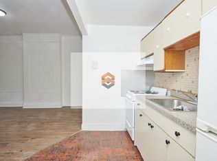 365 Crescent St #2R, Brooklyn, NY 11208