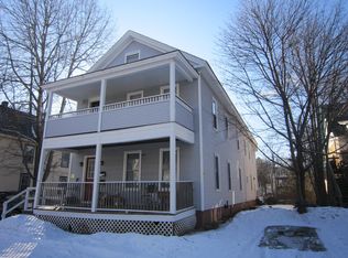 11 Thomas St #2, Brattleboro, VT 05301