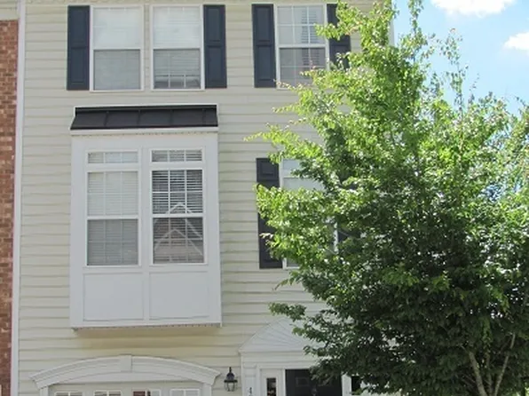 4648 Minuteman Dr, Williamsburg, VA 23188