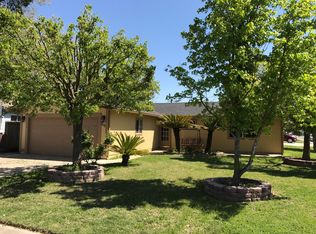 305 Georgiana Dr, Isleton, CA 95641