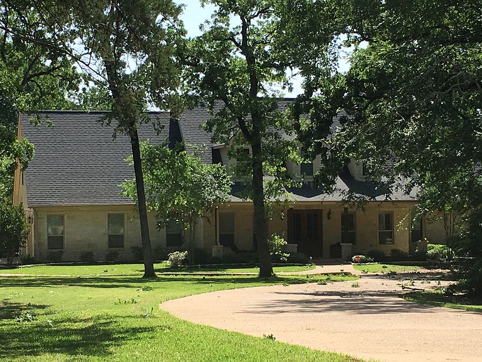 1st image of 7267 River Place Ct