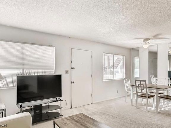 4th image of 208 Orland St APT 14