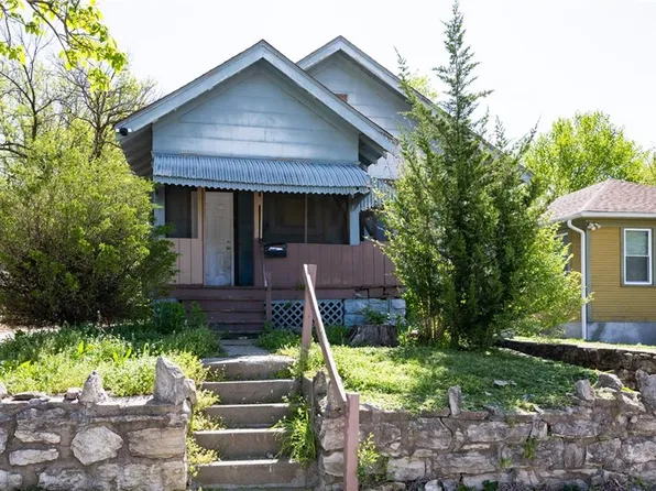 4639 Chestnut Ave, Kansas City, MO 64130
