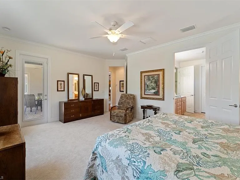 6140 Victory Dr — Photo 21