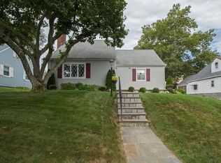 27 Cresthill Rd, Yonkers, NY 10710