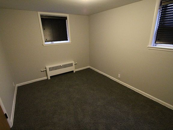 2nd image of 3304 Jackson St #11