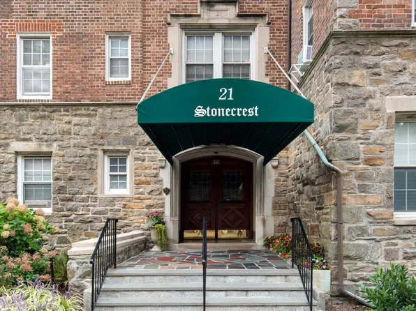 21 N Chatsworth Avenue #4G, Larchmont, NY 10538