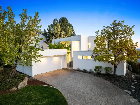 4213 W Quail Ridge Dr, Boise, ID 83703