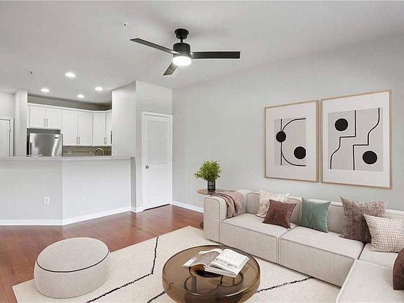 3rd image of 821 Ralph McGill Blvd NE APT 2113