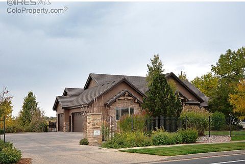 3rd image of 457 Rossum Dr