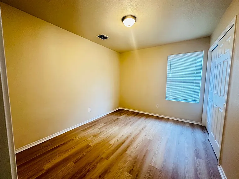 8711 Pensive Dr — Photo 17