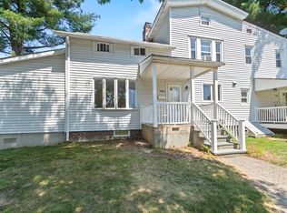 76 Elm Ave #A, Glen Cove, NY 11542