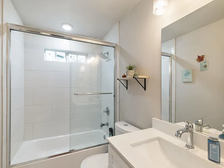 1506 E Waco Ave — Photo 26