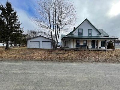 970 Rt 2, Winn, ME, 04495