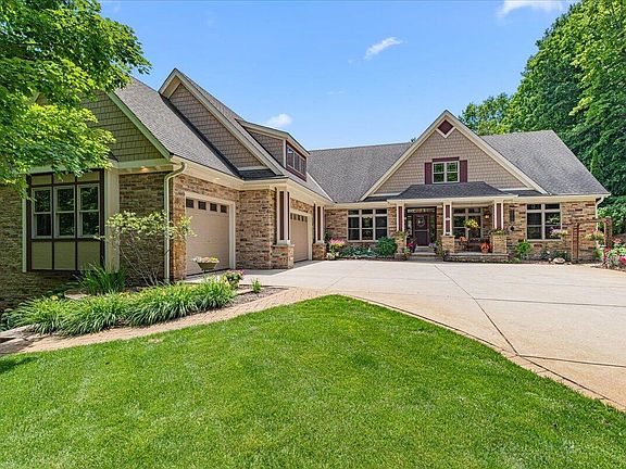 3rd image of 4451 Hartstone DRIVE
