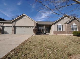614 Autumnwood Forest Dr, Lake Saint Louis, MO 63367