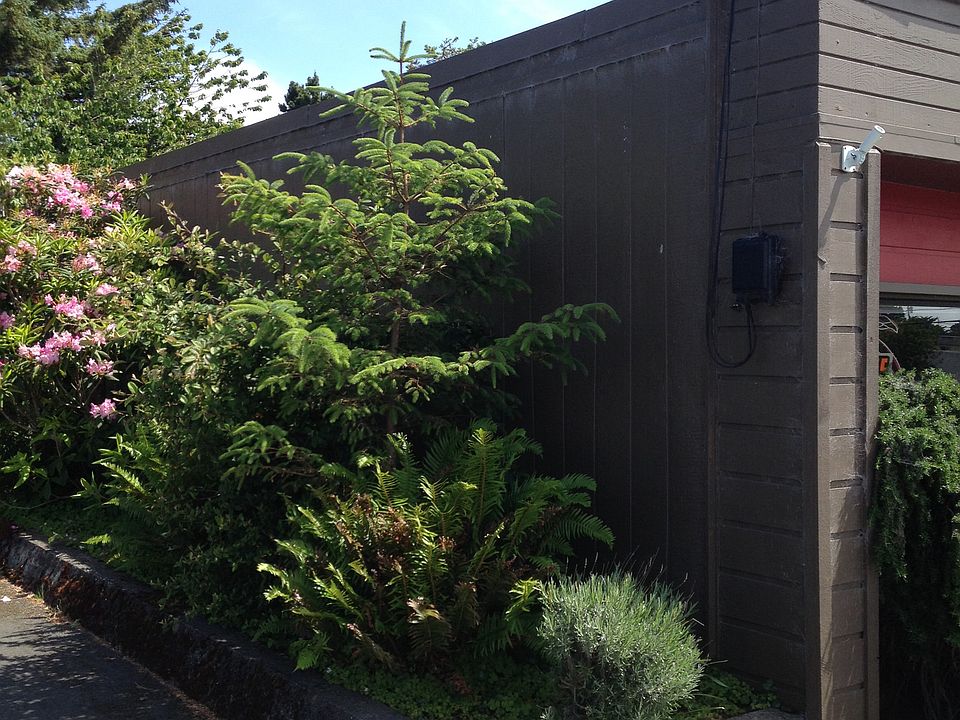 2nd image of 29775 Colvin St