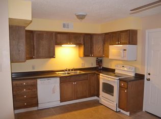 5564 Regatta Dr APT B, Baton Rouge, LA 70811