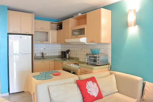 5349 Avenue Isla Verde #102
