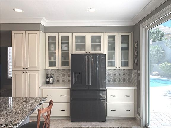 4th image of 4809 Pearlman Ln