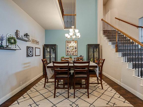 2nd image of 7516 Brooklake Dr