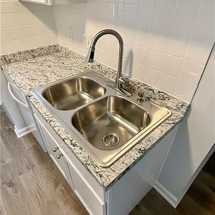 5th image of 3613 Wetherington Dr