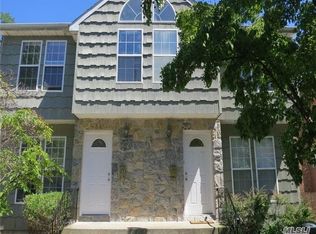 62 Hickory Rd, Port Washington, NY 11050